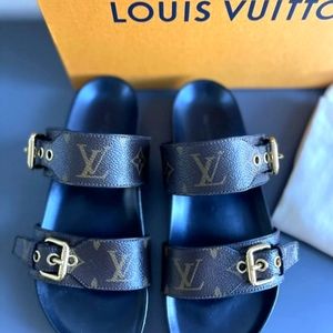 Bom Dia Patent Leather Mules